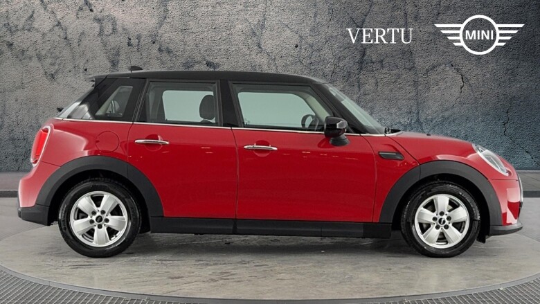 MINI Hatchback 1.5 Cooper Classic 5dr Petrol Hatchback